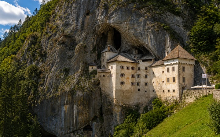 Predjama Castle